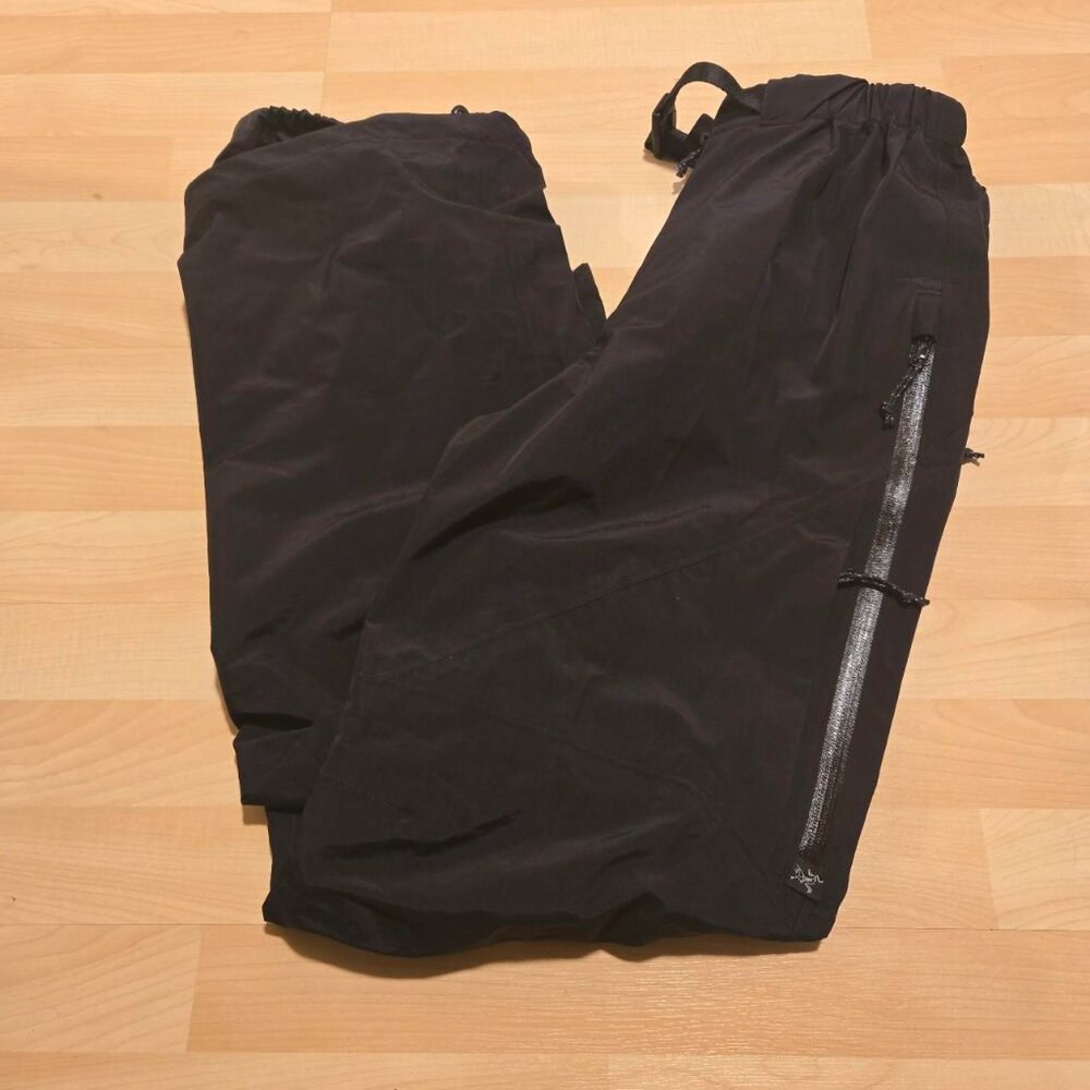 Vintage Arc'teryx goretex snow pants